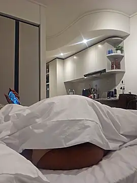 trickyOne online show from October 12, 2025, 10:00 pm