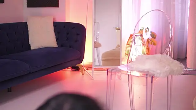 AishaaDevoe online show from February 9, 2026, 10:24 am