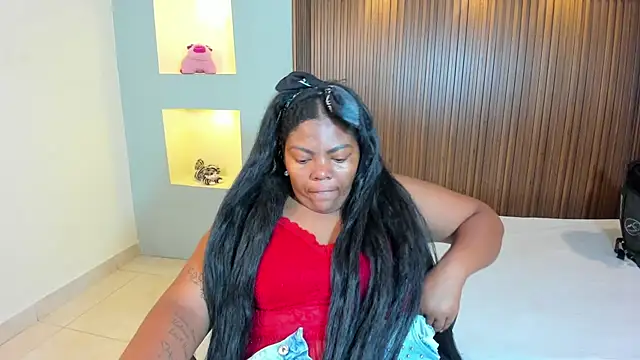 MilaSky6 online show from September 18, 2025, 4:04 am