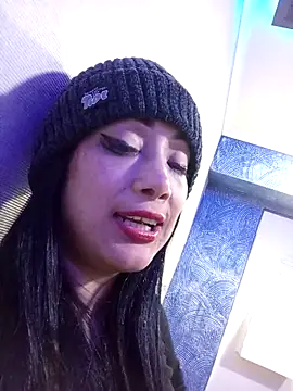 Danielita2025 online show from September 27, 2025, 4:18 am