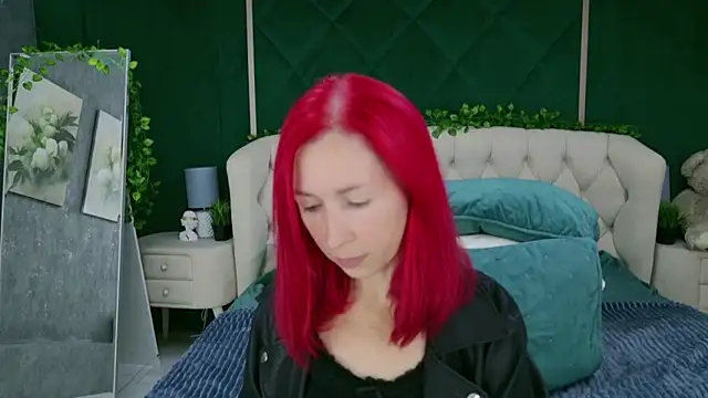 Snapshot of Sofia_Lix chatting on September 28, 2025, 4:03 pm Sofia Lix online show from September 28, 2025, 4:03 pm