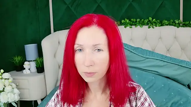 Snapshot of Sofia_Lix chatting on September 17, 2025, 4:20 pm Sofia Lix online show from September 17, 2025, 4:20 pm