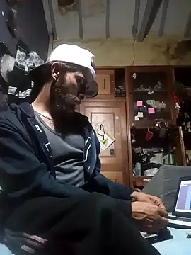 hairy mannn online show from May 2, 2026, 3:56 am