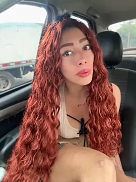 roxyrougee online show from June 11, 2026, 12:35 pm