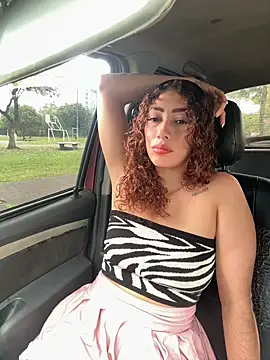 Snapshot of roxyrougee chatting on January 14, 2026, 3:15 pm roxyrougee online show from January 14, 2026, 3:15 pm