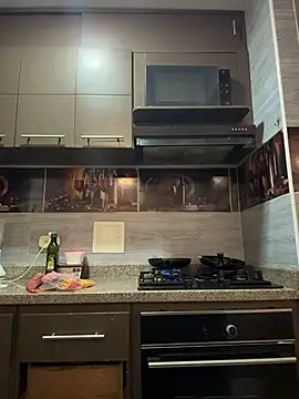 Snapshot of roxyrougee chatting on February 19, 2026, 10:45 am roxyrougee online show from February 19, 2026, 10:45 am