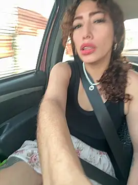 Snapshot of roxyrougee chatting on January 9, 2026, 2:24 pm roxyrougee online show from January 9, 2026, 2:24 pm