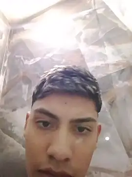 Snapshot of aispuro8505 chatting on February 19, 2026, 7:05 am aispuro8505 online show from February 19, 2026, 7:05 am