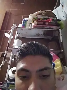 Snapshot of aispuro8505 chatting on January 9, 2026, 6:31 am aispuro8505 online show from January 9, 2026, 6:31 am