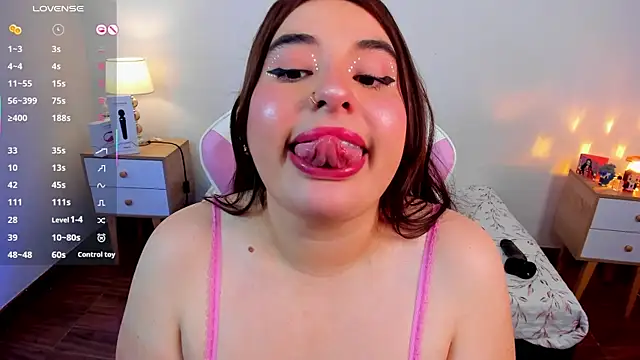 Snapshot of SofiFlex chatting on October 23, 2025, 5:17 am SofiFlex online show from October 23, 2025, 5:17 am