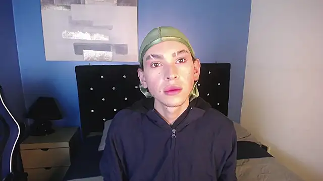 Snapshot of Aaron_Fordd chatting on September 30, 2025, 8:04 pm Aaron Fordd online show from September 30, 2025, 8:04 pm