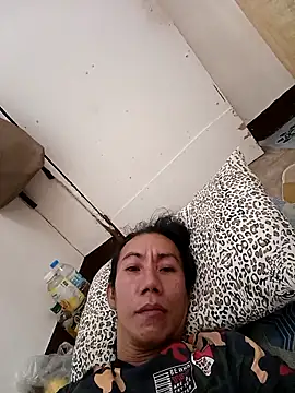 Snapshot of xx9inchesCOCKxx chatting on December 4, 2025, 6:12 am xx9inchesCOCKxx online show from December 4, 2025, 6:12 am