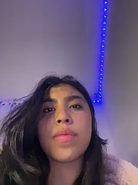 DianeSuns  online show from February 14, 2026, 3:07 am