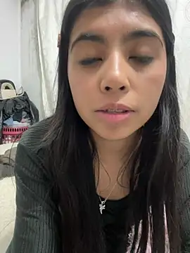 DianeSuns  online show from January 17, 2026, 3:10 am