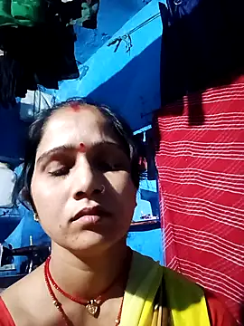 Jooli xx online show from March 10, 2026, 3:16 pm