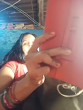 Snapshot of Jooli_xx chatting on November 3, 2025, 4:39 am Jooli xx online show from November 3, 2025, 4:39 am