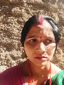 Jooli xx online show from February 15, 2026, 4:46 am