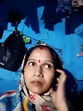 Snapshot of Jooli_xx chatting on November 15, 2025, 1:59 pm Jooli xx online show from November 15, 2025, 1:59 pm