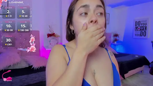 ambar 69  online show from November 26, 2025, 4:12 am