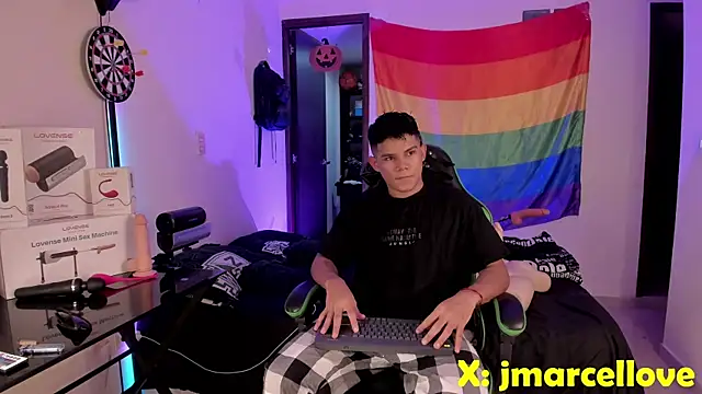 Snapshot of Jack_castell chatting on December 20, 2025, 11:13 am Jack castell online show from December 20, 2025, 11:13 am