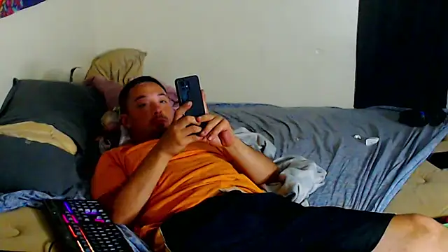 Snapshot of YoBlezz chatting on June 12, 2026, 1:36 am YoBlezz online show from June 12, 2026, 1:36 am