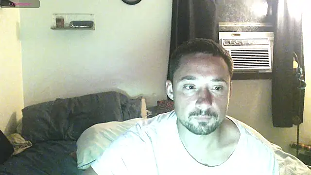 Snapshot of YoBlezz chatting on July 30, 2026, 5:06 am YoBlezz online show from July 30, 2026, 5:06 am