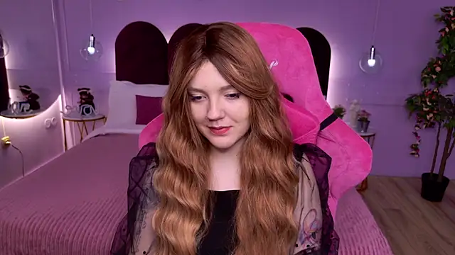 Snapshot of AlmaSound chatting on November 29, 2025, 6:13 am AlmaSound online show from November 29, 2025, 6:13 am