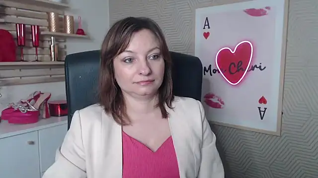 angelaSamt online show from February 12, 2026, 6:24 am