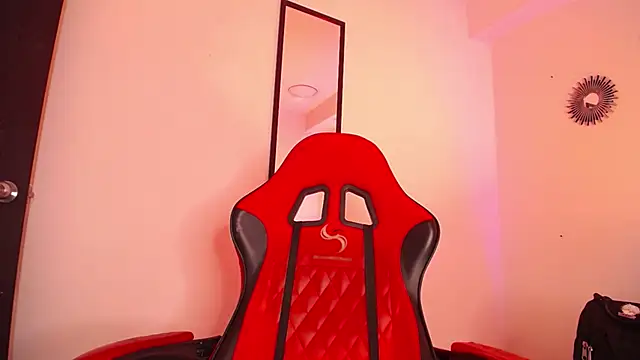 Anhonymus  online show from December 2, 2025, 3:41 am