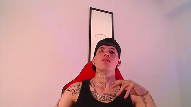 Anhonymus  online show from September 20, 2025, 3:50 pm