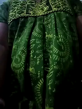 Snapshot of Lavanyaatelugu chatting on September 21, 2025, 2:33 pm Lavanyaatelugu online show from September 21, 2025, 2:33 pm