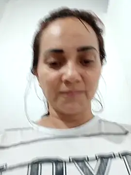 Snapshot of Amanda39 chatting on November 23, 2025, 2:38 pm Amanda39 online show from November 23, 2025, 2:38 pm