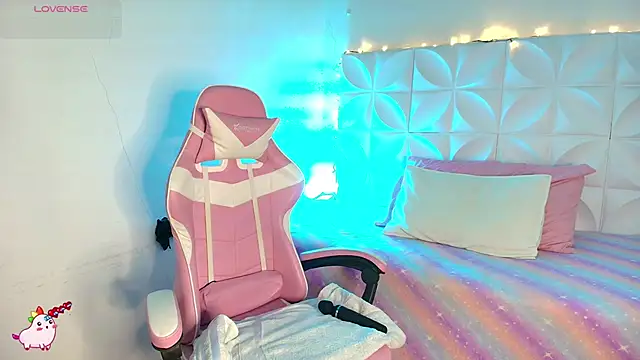 Snapshot of Abril1_gh chatting on February 11, 2026, 2:55 am Abril1 gh online show from February 11, 2026, 2:55 am