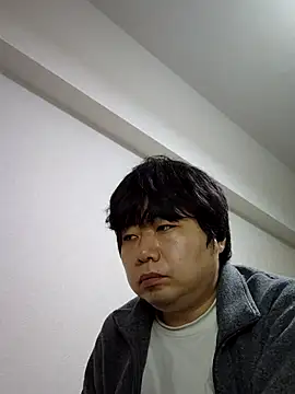 raterate555 online show from December 2, 2025, 11:23 am