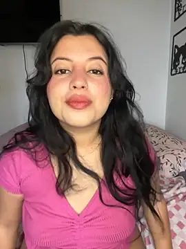 Snapshot of Emma_2903 chatting on September 25, 2025, 10:16 pm Emma 2903 online show from September 25, 2025, 10:16 pm