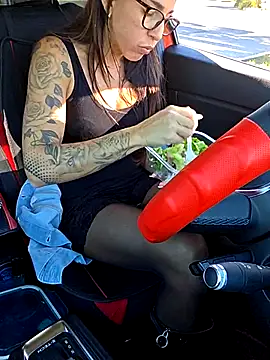 sexy7883 online show from November 4, 2025, 1:04 pm