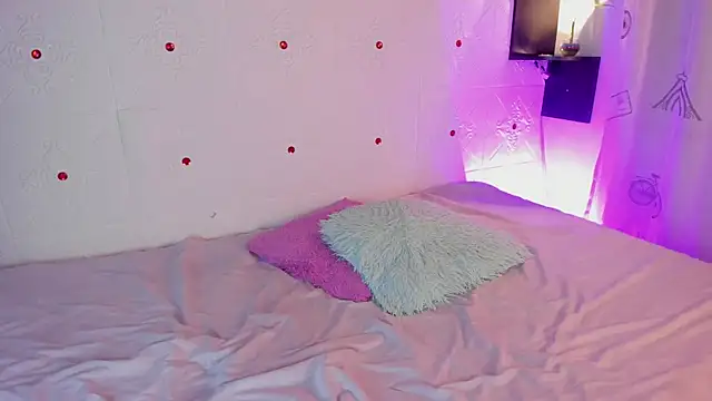 Snapshot of LolaXXXperience chatting on September 19, 2025, 11:14 am LolaXXXperience online show from September 19, 2025, 11:14 am