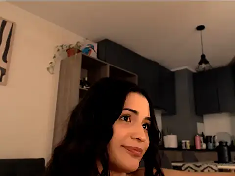 Snapshot of lanzybloom chatting on September 9, 2025, 5:22 pm lanzybloom online show from September 9, 2025, 5:22 pm