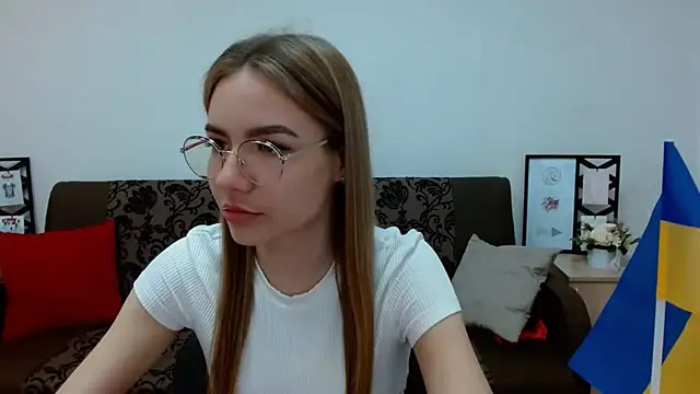 Snapshot of aSingleOne chatting on October 20, 2025, 9:37 pm aSingleOne online show from October 20, 2025, 9:37 pm