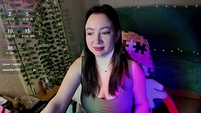 Snapshot of Micky_Wood chatting on April 19, 2026, 6:32 pm Micky Wood online show from April 19, 2026, 6:32 pm