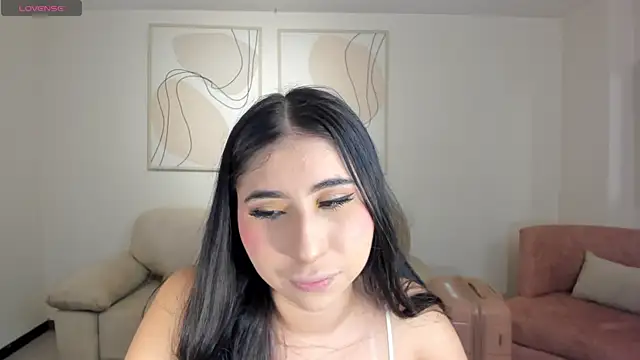 Snapshot of MayaMoretti_ chatting on June 25, 2026, 8:25 pm MayaMoretti online show from June 25, 2026, 8:25 pm