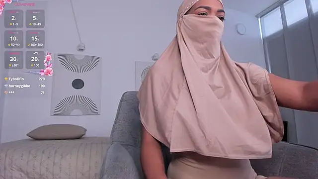 Snapshot of Yuli_arabic chatting on September 12, 2025, 9:14 pm Yuli arabic online show from September 12, 2025, 9:14 pm