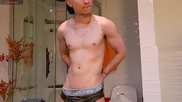 Snapshot of enzo_steel chatting on January 14, 2026, 5:27 pm enzo steel online show from January 14, 2026, 5:27 pm