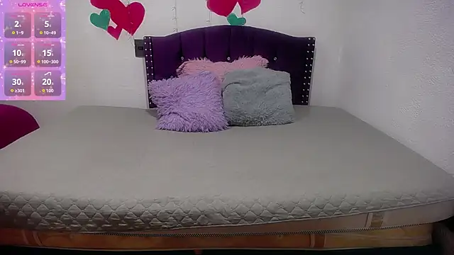 Snapshot of nazareth_stg chatting on September 10, 2025, 1:04 am nazareth stg online show from September 10, 2025, 1:04 am