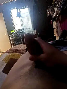 Snapshot of Gustavo1135e chatting on September 15, 2025, 4:51 pm Gustavo1135e online show from September 15, 2025, 4:51 pm