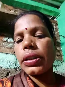 Snapshot of Sapna_ji45 chatting on October 17, 2025, 2:41 pm Sapna ji45 online show from October 17, 2025, 2:41 pm