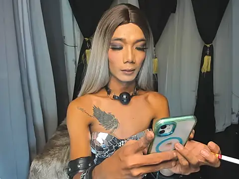 Snapshot of unforgetable_mich chatting on September 23, 2025, 11:50 am unforgetable mich online show from September 23, 2025, 11:50 am