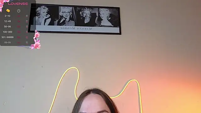 Angeel Kate online show from September 14, 2025, 7:20 am