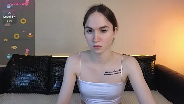 Angeel Kate online show from September 30, 2025, 5:46 am