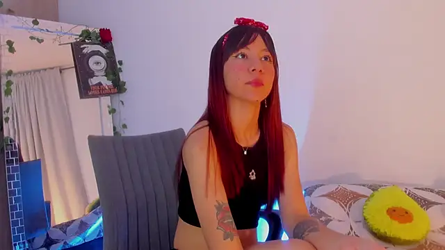 Snapshot of Genesiissss chatting on October 28, 2025, 11:58 pm Genesiissss online show from October 28, 2025, 11:58 pm